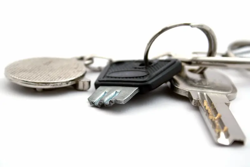 Help! Key Broke in the Ignition &#8211; What To Do?